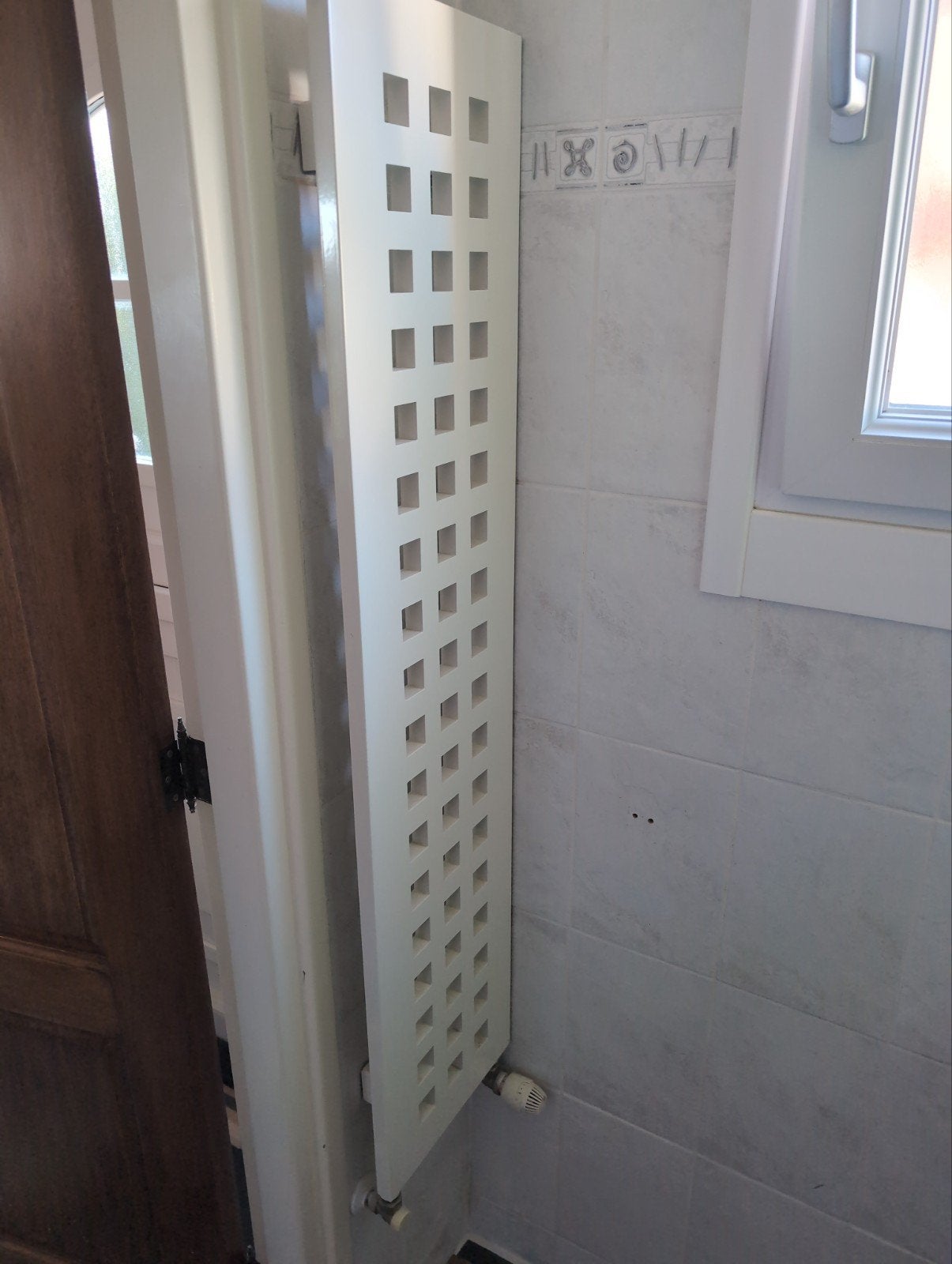 Gratis af te halen: Radiator 30x130cm, Ophalen, Gebruikt, Radiator, Minder dan 60 cm