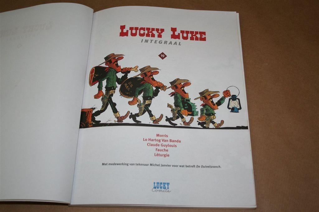 Lucky Luke integraal 19 – Nitroglycerine..., Boeken, Stripboeken, Eén stripboek, Ophalen of Verzenden, Gelezen