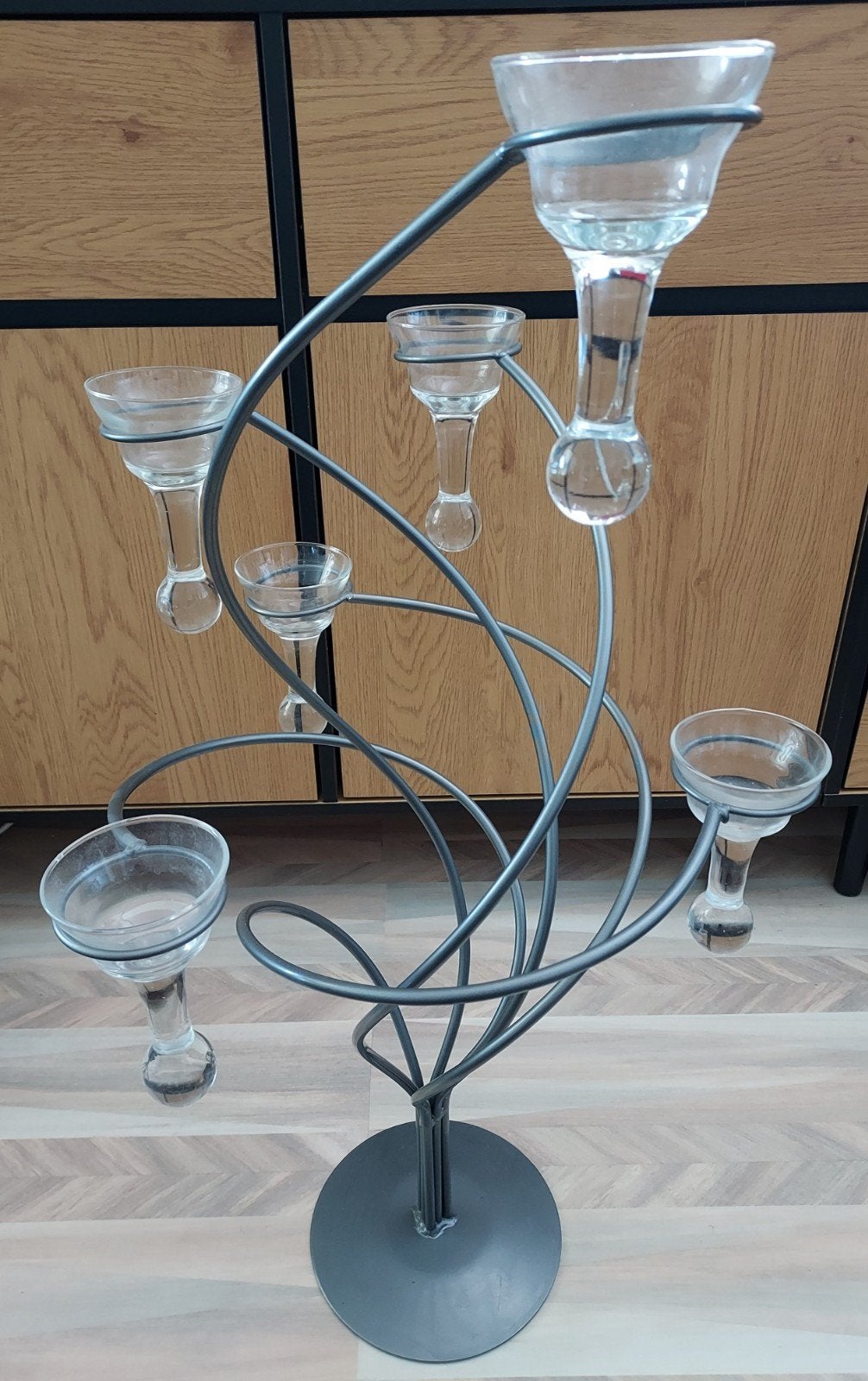 Waxinelichthouder met 6 glazen waxinelichthouders., Waxinelichthouder, Zo goed als nieuw, Metaal, Grijs