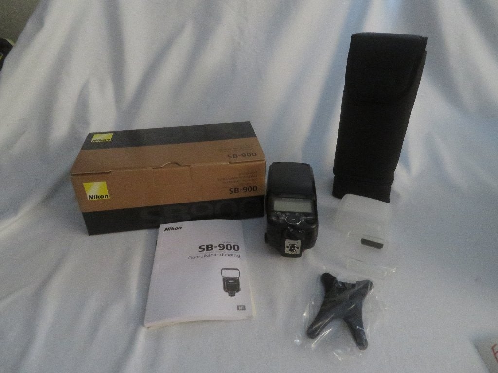 Nikon SB-900 flitser, Audio, Tv en Foto, Ophalen, Zo goed als nieuw, Nikon, Kantelbaar