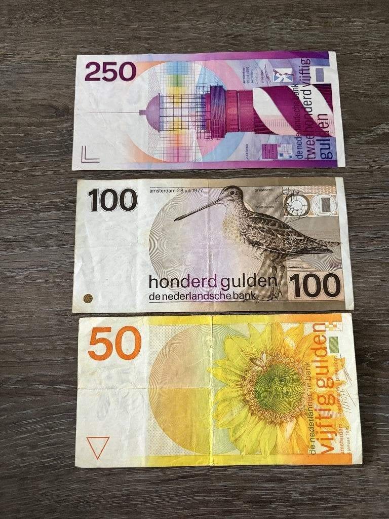 Set biljetten 50, 100 en 250 gulden (1977 - 1985), Ophalen of Verzenden, 250 gulden