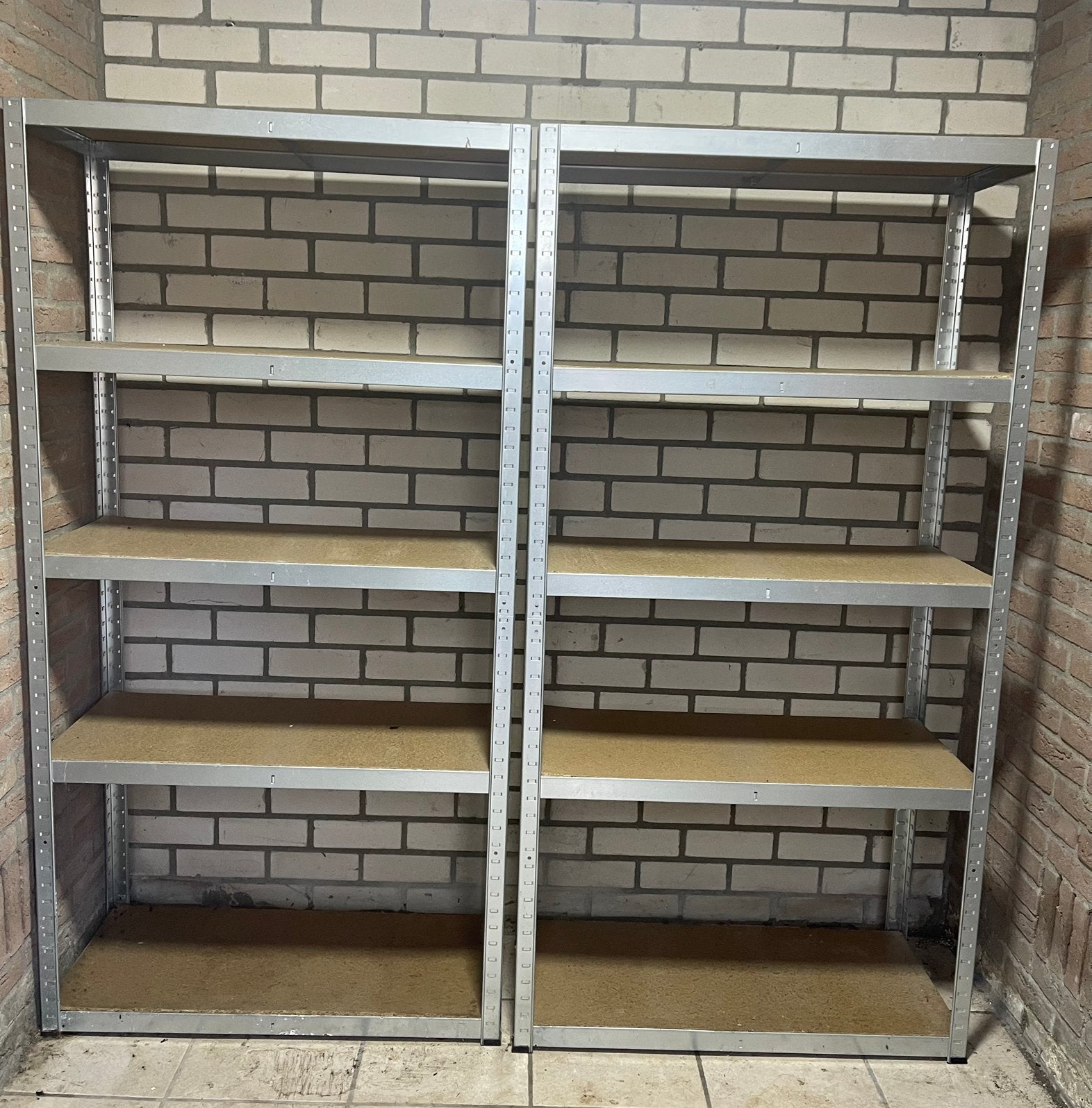 2x Stellingkast - Ideaal voor opslag in garage of schuur, Ophalen, Gebruikt