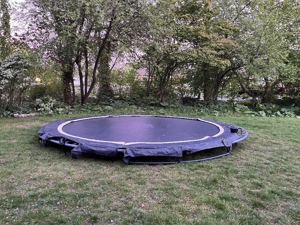 Gratis Salta ground trampoline 396cm, Ophalen, Gebruikt