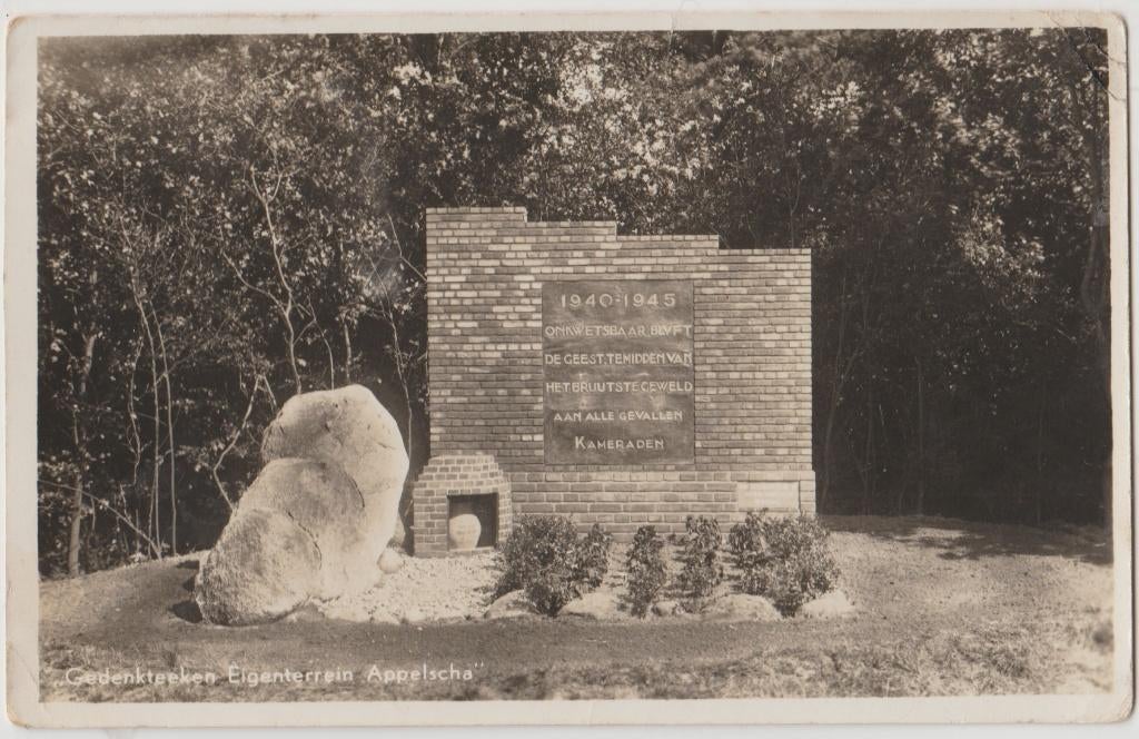 appelscha 1946 gedenkteeken oorlog eigenterrein 1940 -1945, Verzamelen, Ansichtkaarten | Nederland, Ophalen of Verzenden, 1940 tot 1960