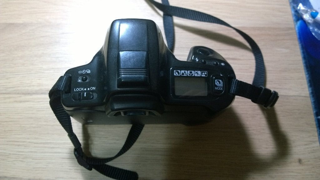 Minolta Dynax 300si analoge camera, Audio, Tv en Foto, Ophalen, Gebruikt, Compact, Minolta