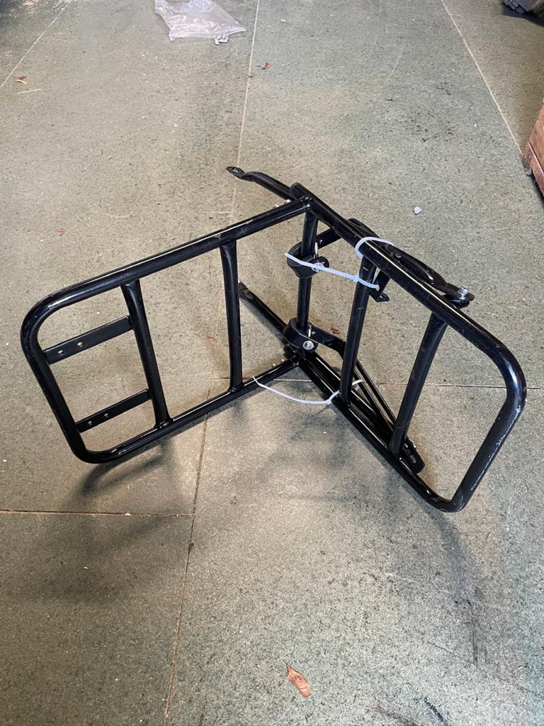 Stevige bagagedrager voor op de voorvork, Fietsen en Brommers, Fietsaccessoires | Bagagedragers, Ophalen of Verzenden, Zo goed als nieuw