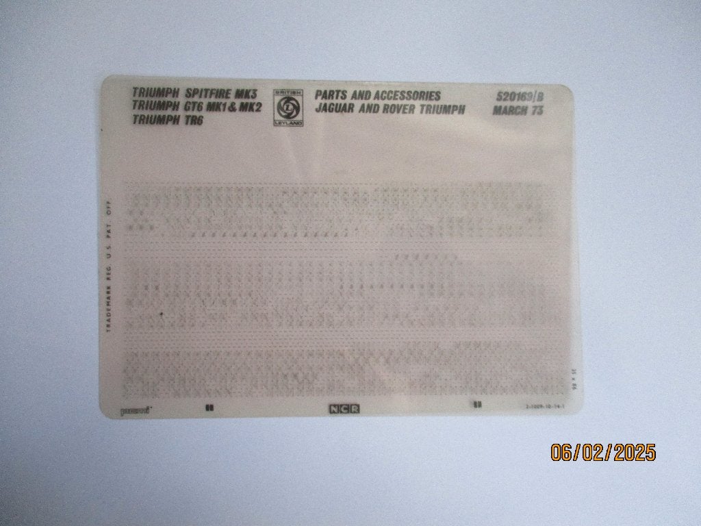 Triumph Onderdelen op Micro Fiche ----  SALE !!, Ophalen of Verzenden, Gelezen, Overige merken