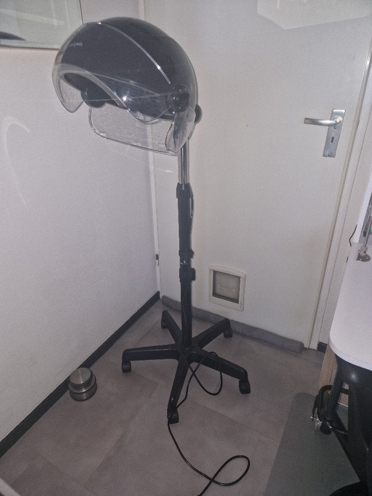 droogkap 1500 watt 2 x gebruikt zgan, Sieraden, Tassen en Uiterlijk, Uiterlijk | Haarverzorging, Zo goed als nieuw, Föhn of Haardroger