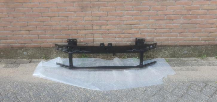 Bumperbalk VW Touran 5TA bj 2015-heden, Niet ingevuld, Gebruikt, Niet ingevuld, Ophalen of Verzenden
