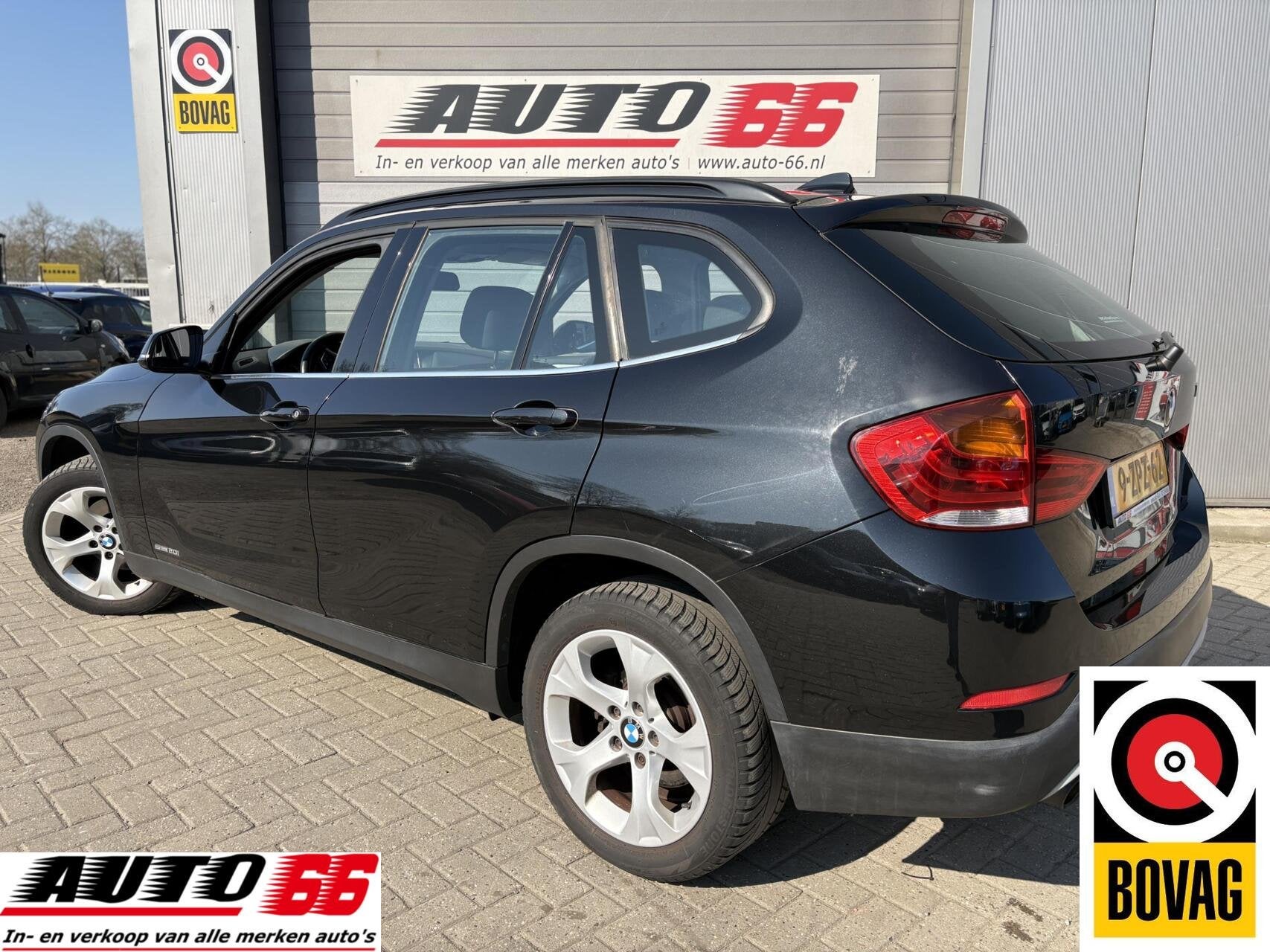 BMW X1 sDrive20i Business, 4 cilinders, Zwart, Origineel Nederlands, 184 pk