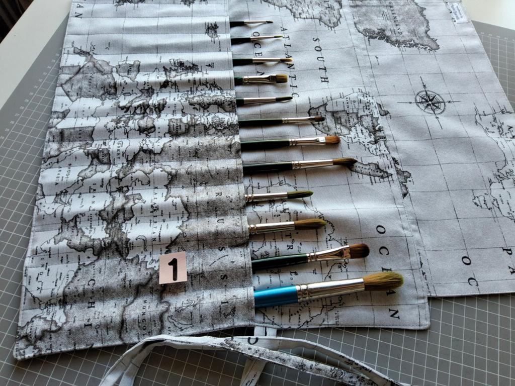 Penselen etui Wereldkaart grijs, Ophalen of Verzenden, Nieuw