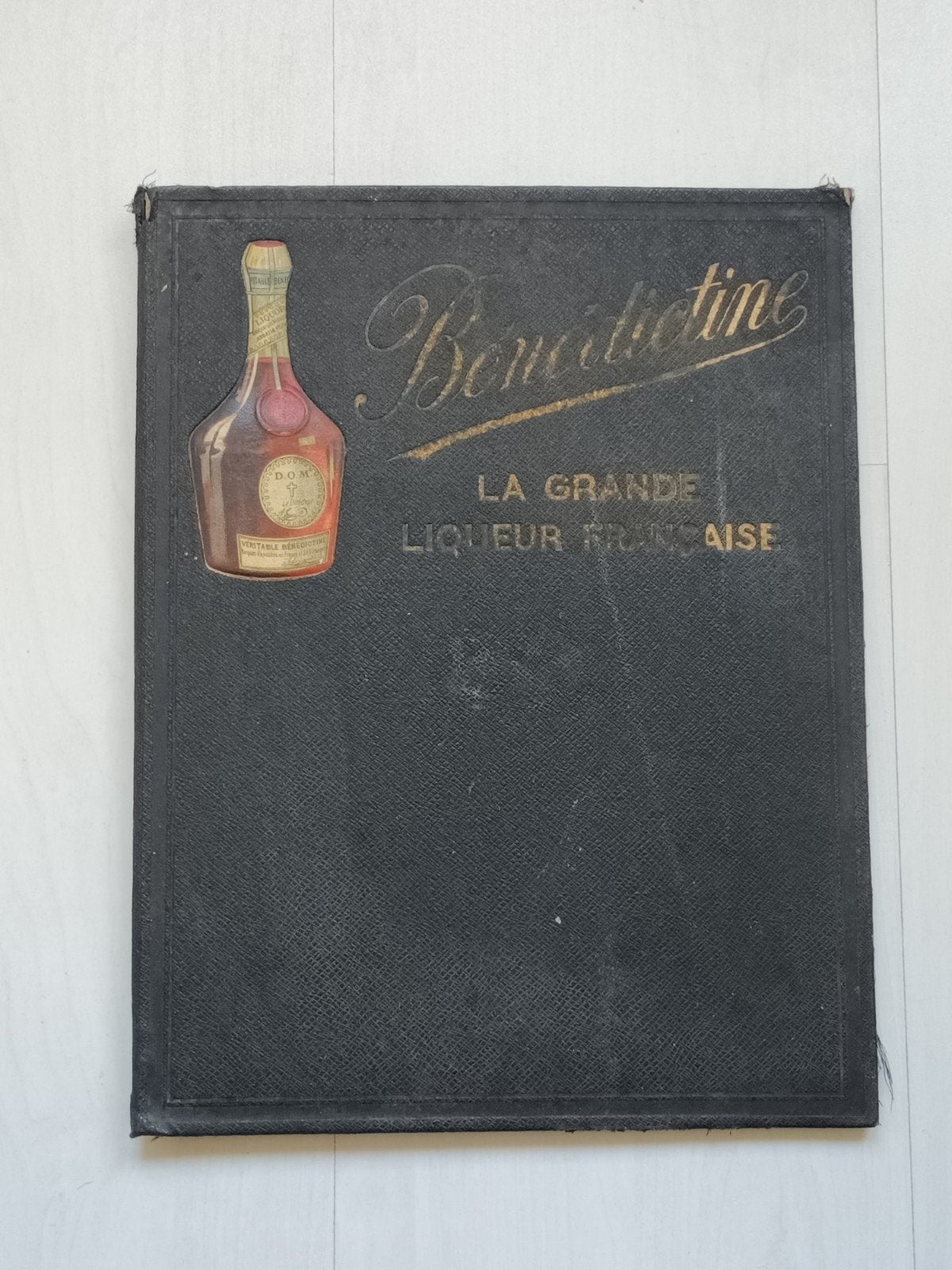 Vintage Benedictine Likeur Reclamemap, Verzamelen, Merken en Reclamevoorwerpen, Gebruikt, Reclamebord, Ophalen of Verzenden
