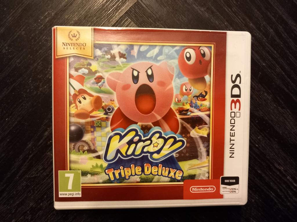 Kirby Triple Deluxe - Nintendo 3DS (Nintendo Selects), Nintendo, 1 speler, Zo goed als nieuw, Nintendo of Europe GmbH, Goldsteinstr. 235, 60528 Frankfurt am Main, Duitsland