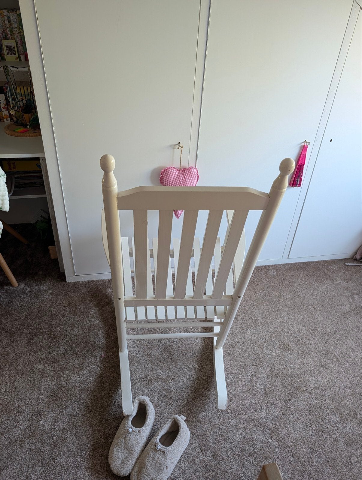 Landelijke Schommelstoel - ideaal voor babykamer, Gebruikt, Wit, Ophalen of Verzenden, Eén