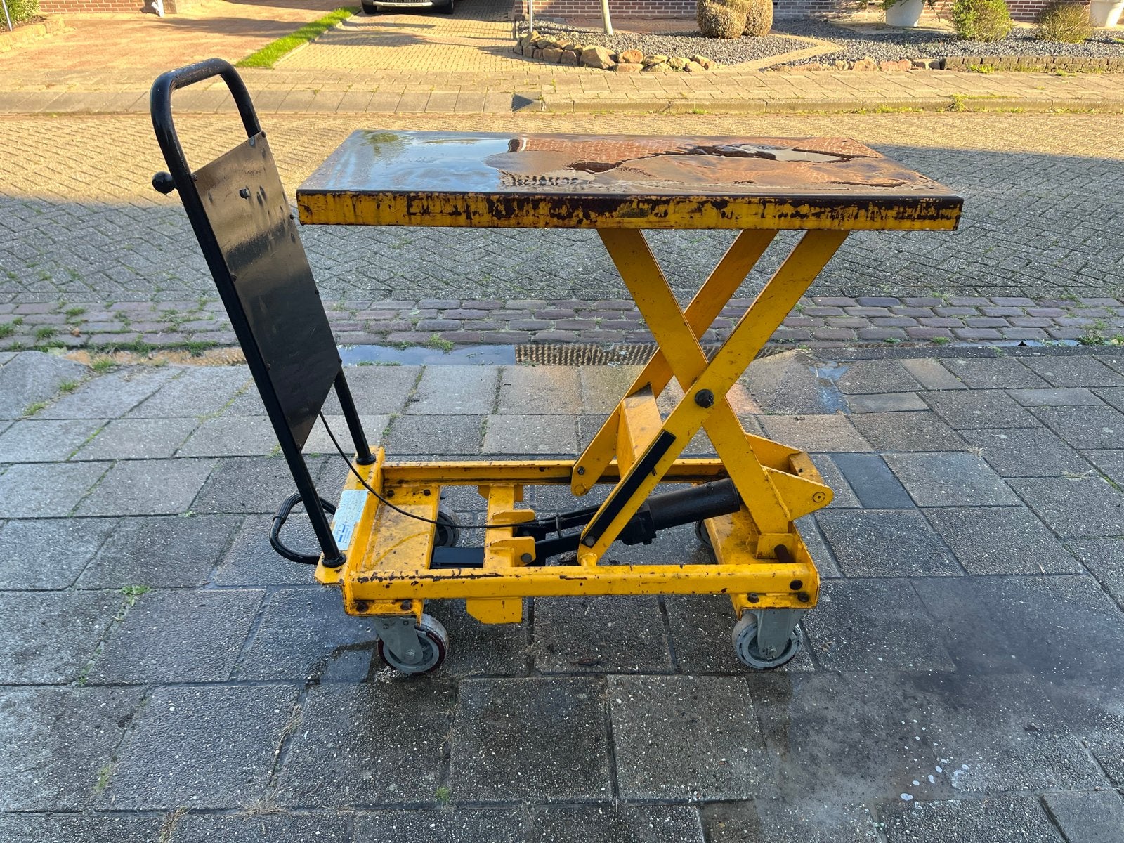 Hydraulische werk & Heftafel - 500 kg hefvermogen, Ophalen, Gebruikt