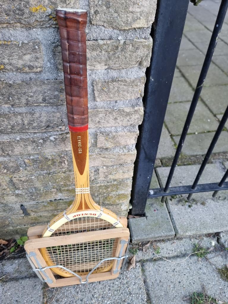 Vintage dunlop tennis racket, L4, Ophalen of Verzenden, Zo goed als nieuw, Racket