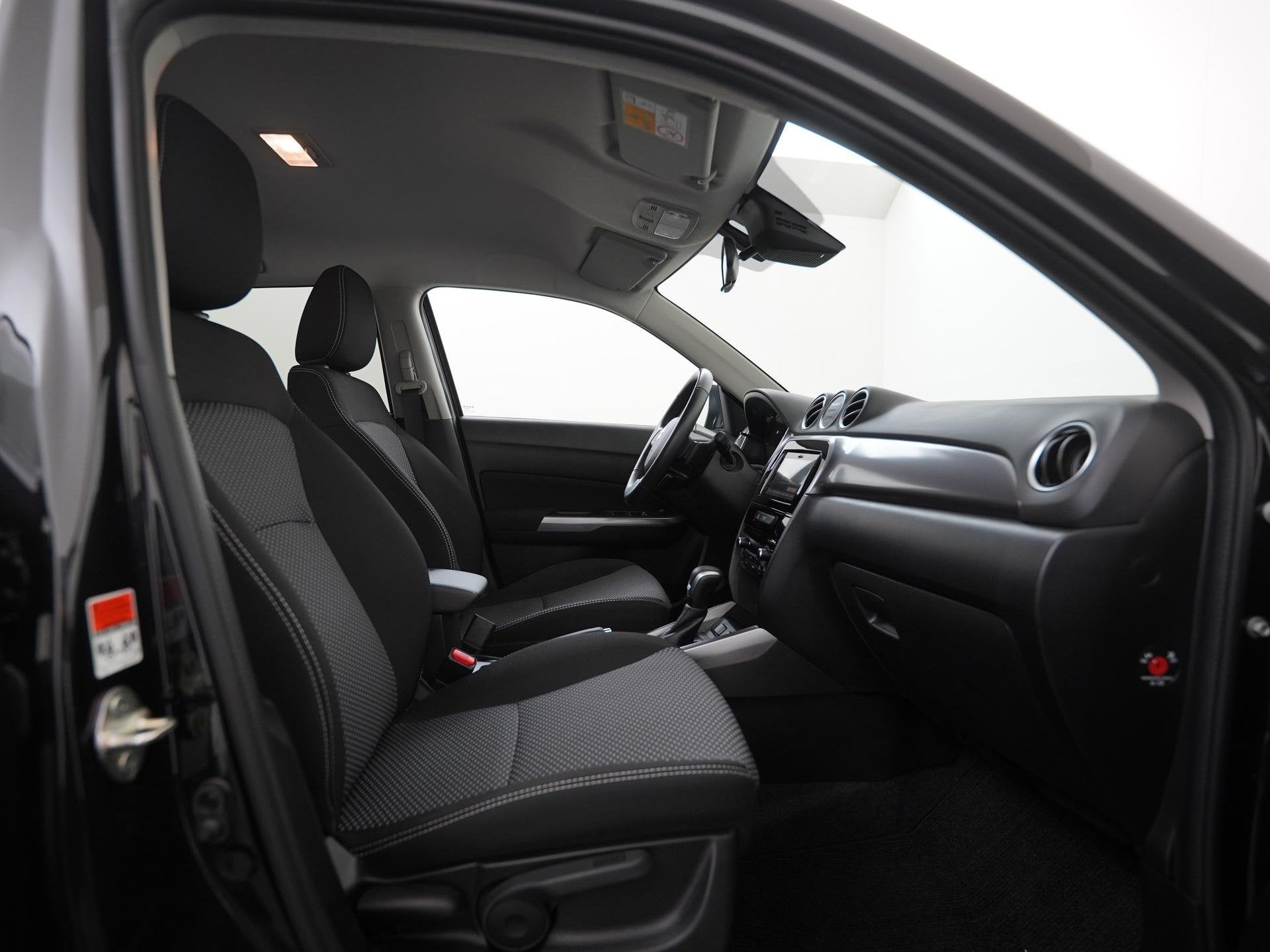 Suzuki Vitara 1.5 Hybrid Select | Camera | Dodehoek detectie, Auto's, Suzuki, Stof, Gebruikt, Euro 6, 4 cilinders