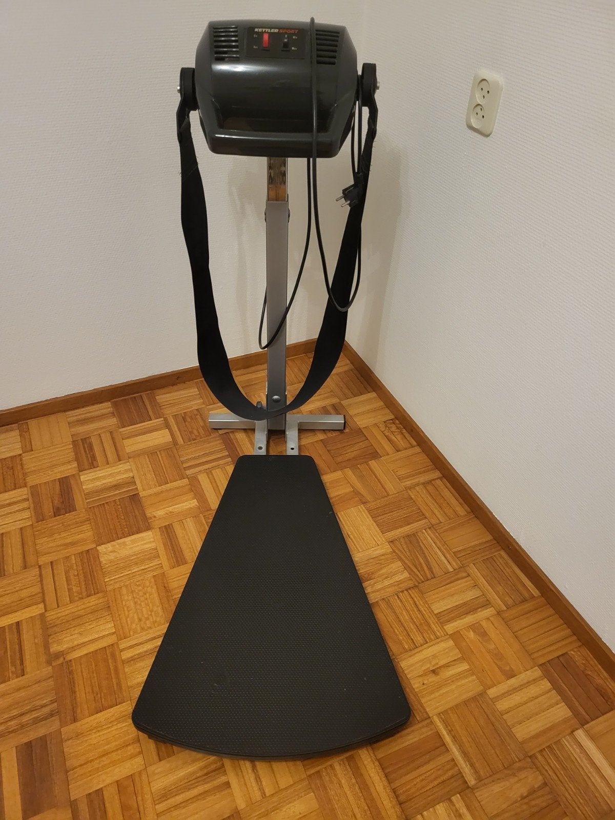 Kettler Sport Vibratie Massageband - Ontspanning & Spierstim, Ophalen, Apparaat