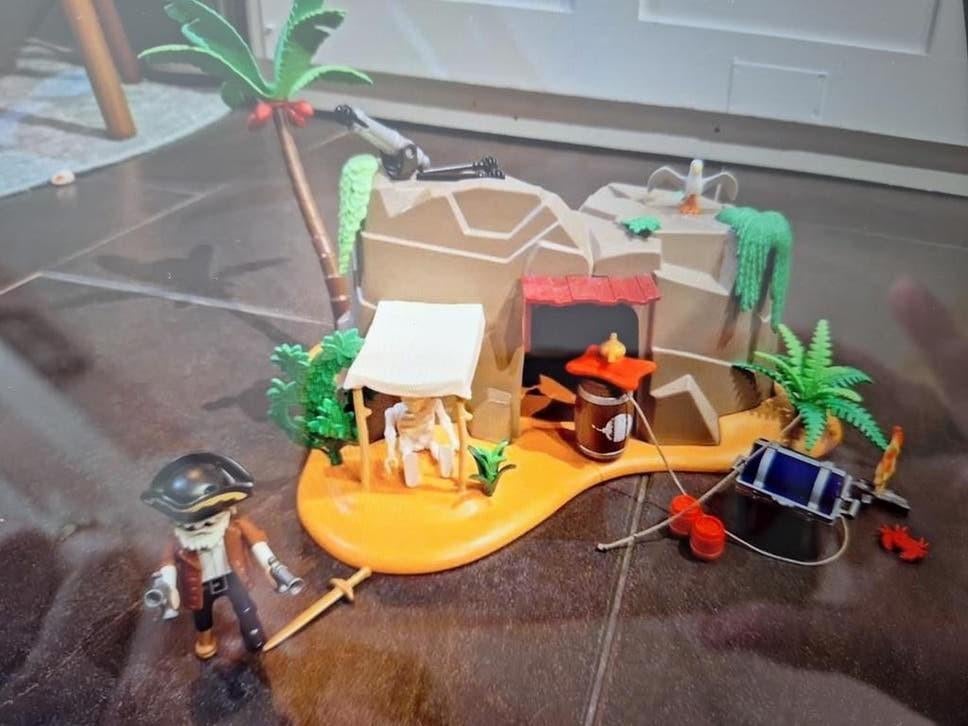Playmobil pirateneiland met piraat en schat, Ophalen of Verzenden
