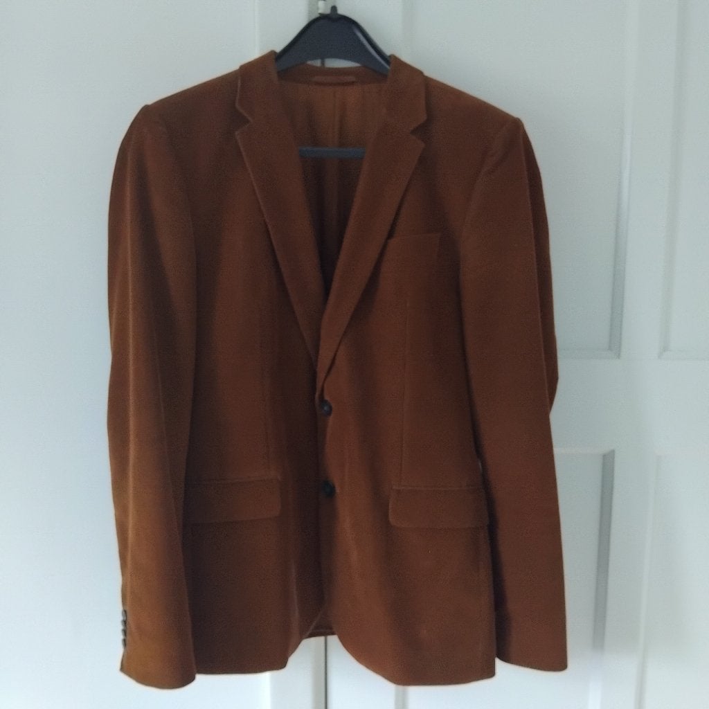 Hugo boss colbert jasje bruin ribcord maat 48/50, Kleding | Heren, Ophalen, Bruin, Maat 48/50 (M), Zo goed als nieuw