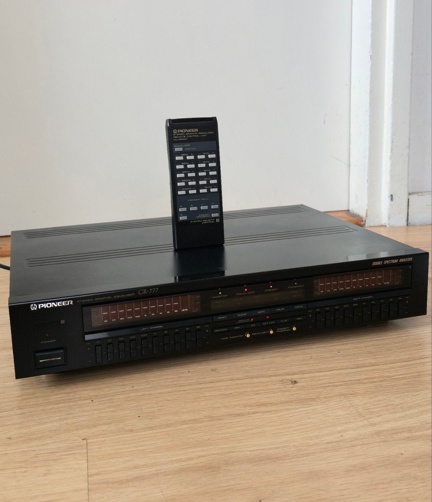 Pioneer GR-777 perfect staat, Ophalen of Verzenden, Zo goed als nieuw, 120 watt of meer, Pioneer