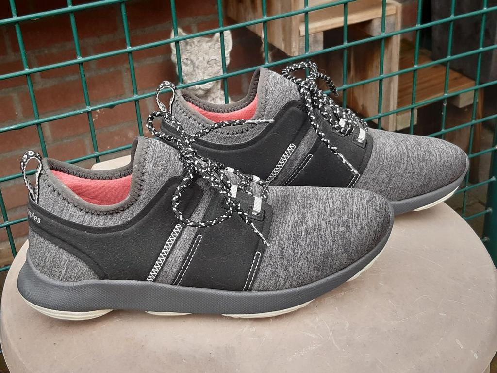 Hush Puppies instappers sneakers maat 39 nieuw, Ophalen of Verzenden, Nieuw, Sneakers of Gympen