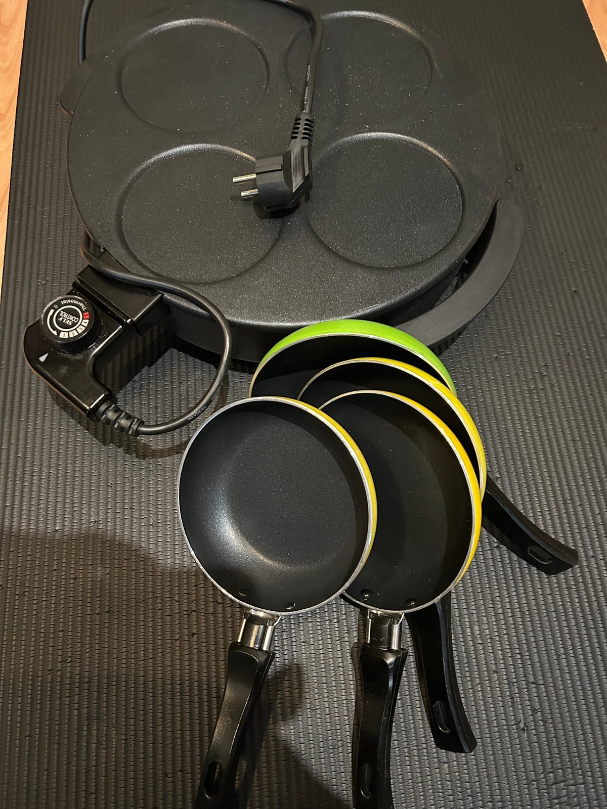 Wok gourmet electisch nieuw set 4 personen, Witgoed en Apparatuur, Ophalen of Verzenden, Zo goed als nieuw