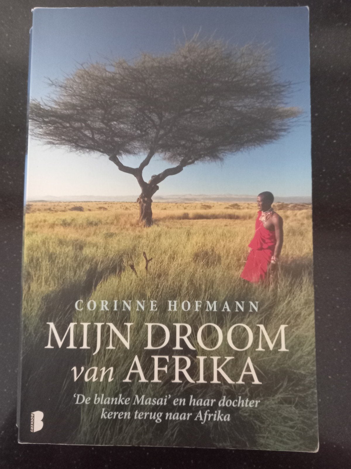 2. Corinne Hofmann - Mijn droom van Afrika, Ophalen of Verzenden, Zo goed als nieuw, Corinne Hofmann