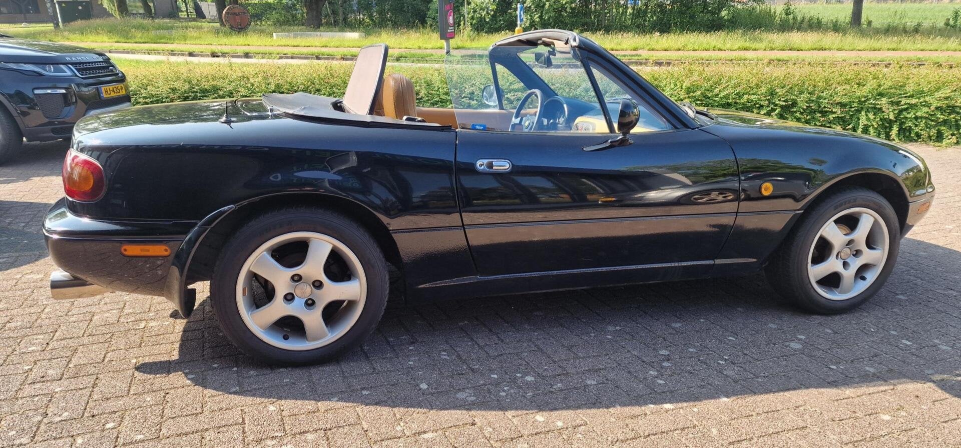 Mazda MX-5 NA LIMITED EDIT.1.6i-16V /C.V/STUURBEKR/LEDER, foto 2