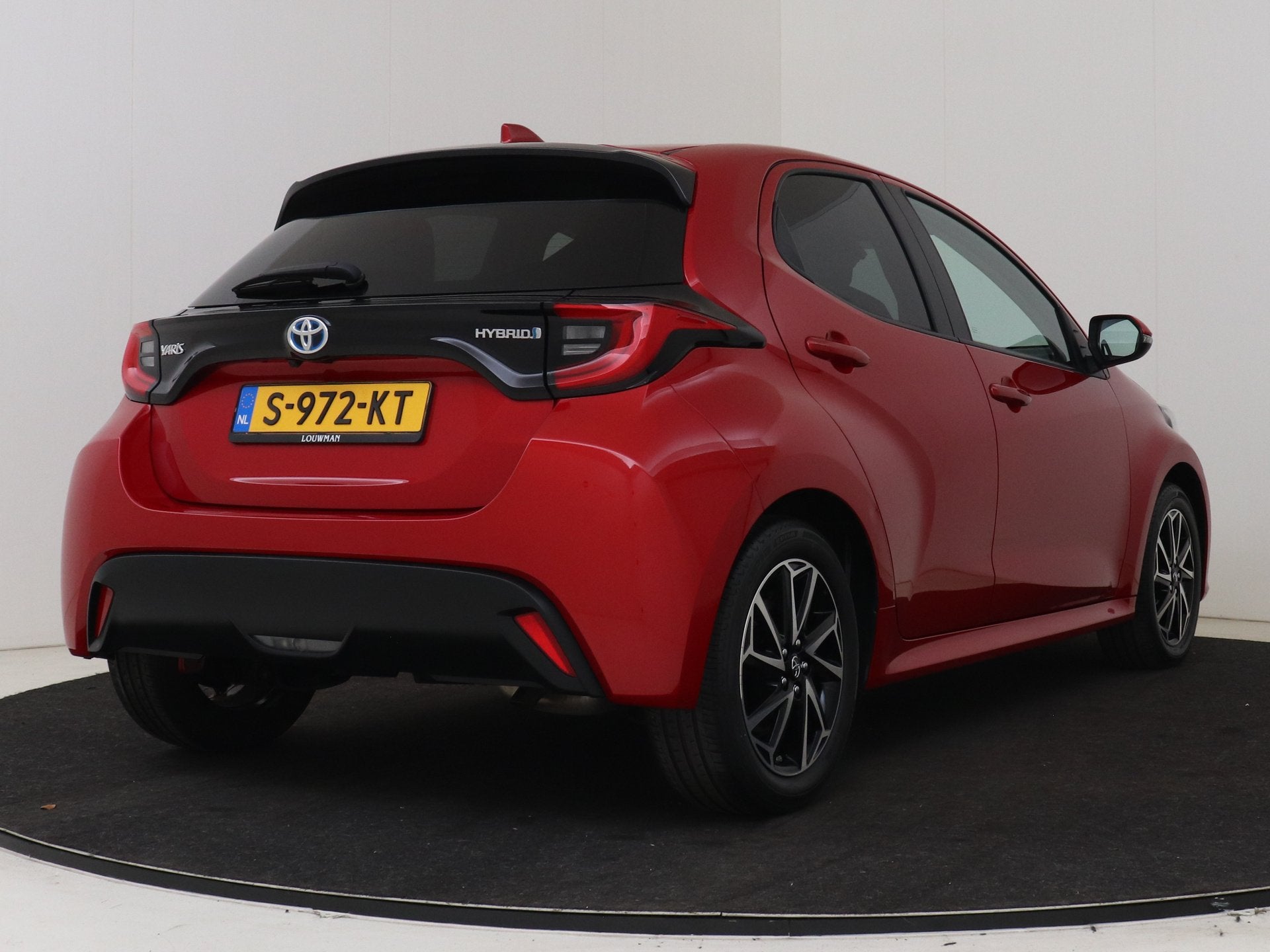 Toyota Yaris 1.5 Hybrid Dynamic | Dealeronderhouden |, Auto's, Toyota, 12 maanden, Gebruikt, 49 €/maand, 1490 cc