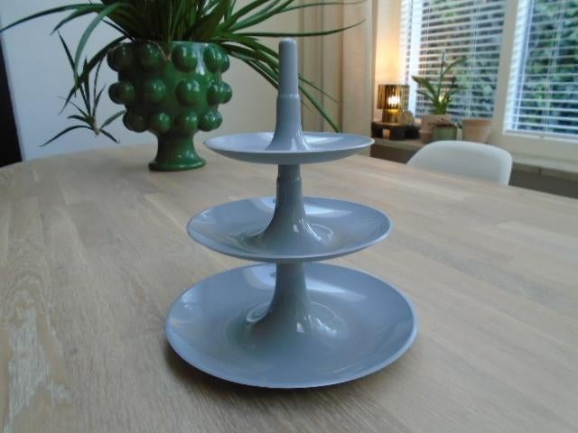 Koziol Babell XS 3-laags grijze kunststof etagere, schaal, Overige materialen, Nieuw, Ophalen of Verzenden, Schaal of Schalen