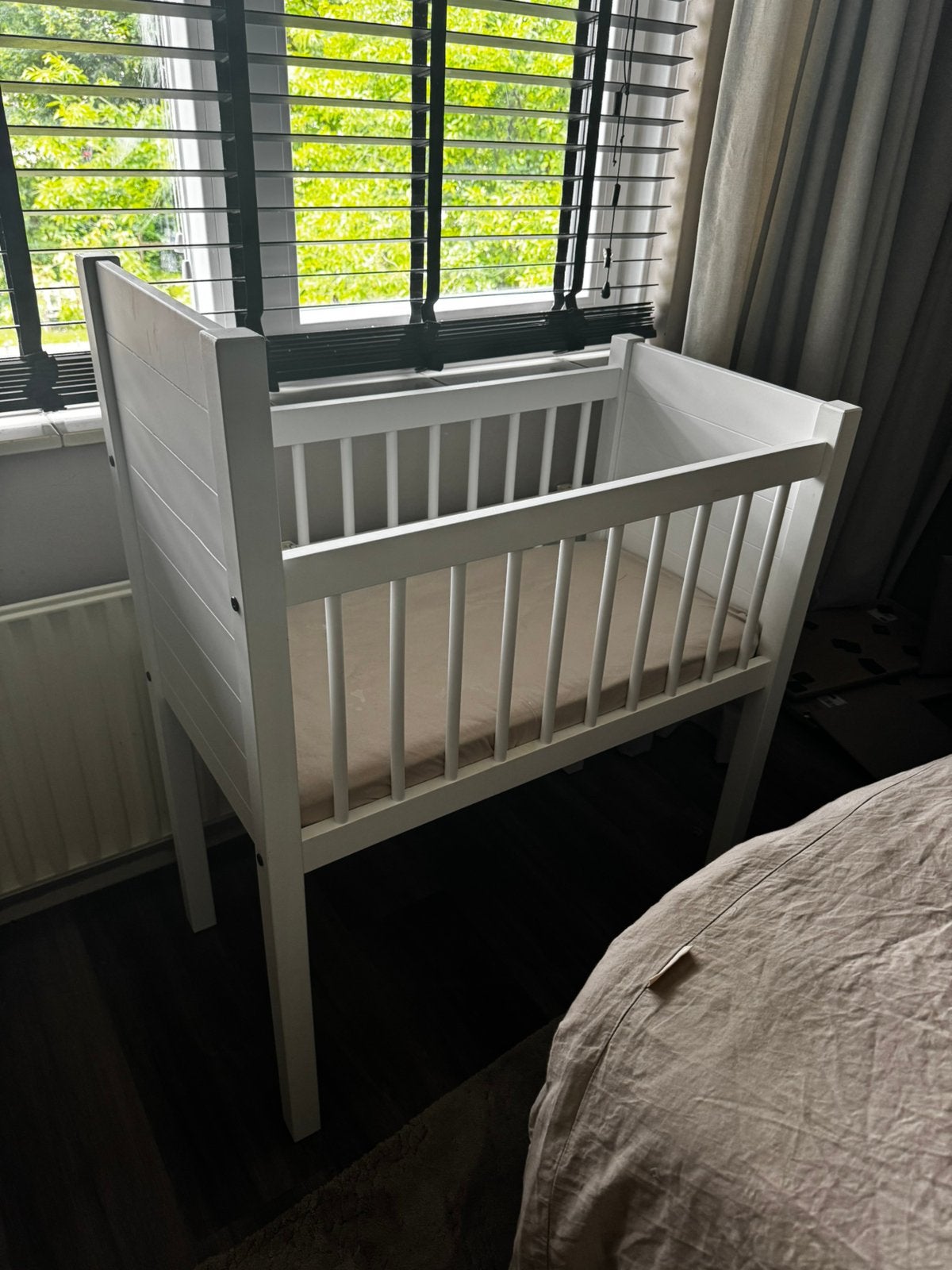 Kidsmill baby wiegje wit + matras, Kinderen en Baby's, Babywiegjes en Ledikanten, Ophalen of Verzenden, Zo goed als nieuw, Wieg