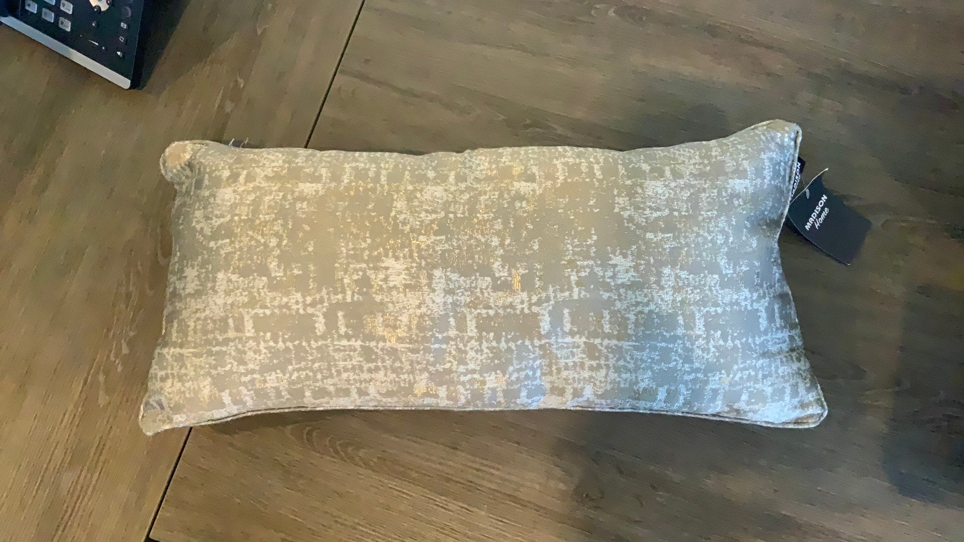 Kussen langwerpig 60x30, Info@madison.nl, Verzenden, Madison B.V., Zo goed als nieuw