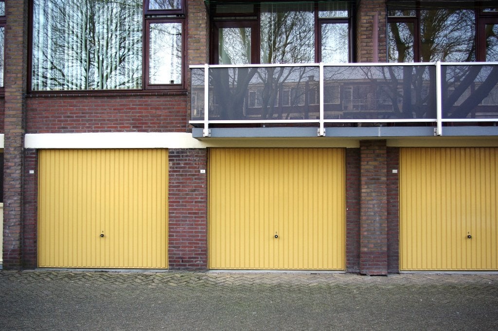 Te Huur: Garage box in Wormerveer (Westerstraat), Noord-Holland