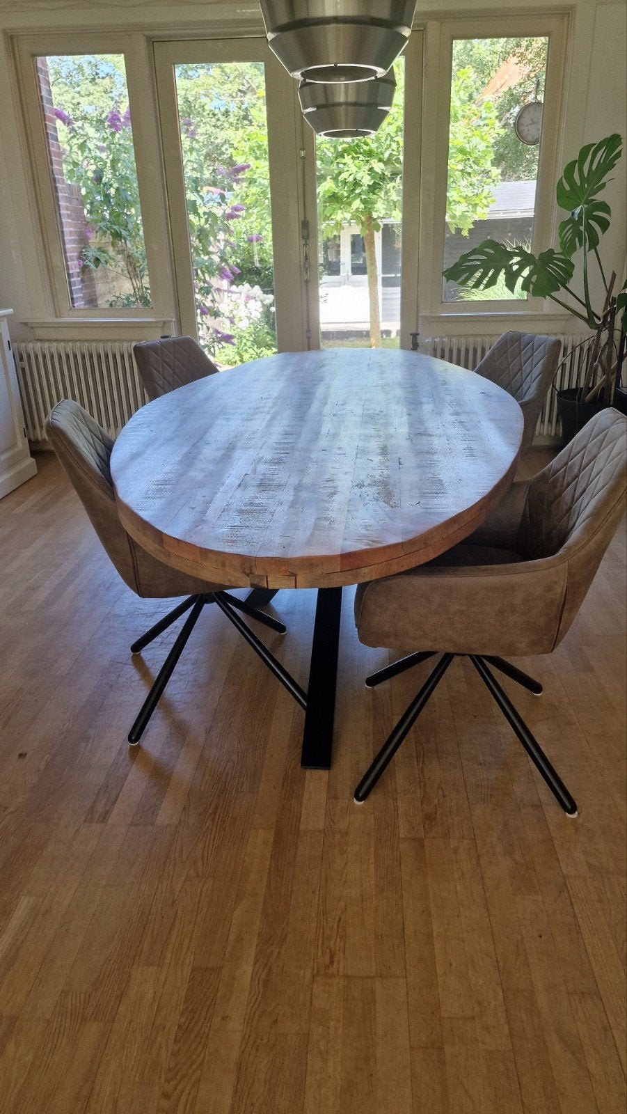 Ovale eettafel van mangohout - 260x120x70 cm, Huis en Inrichting, Tafels | Eettafels, Ophalen, Gebruikt, 100 tot 150 cm, 200 cm of meer