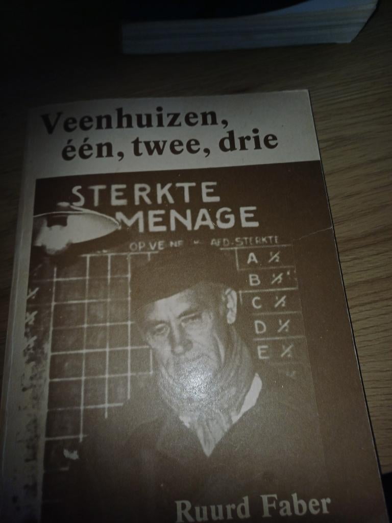 Veenhuizen 1-2-3, Ophalen of Verzenden, Zo goed als nieuw