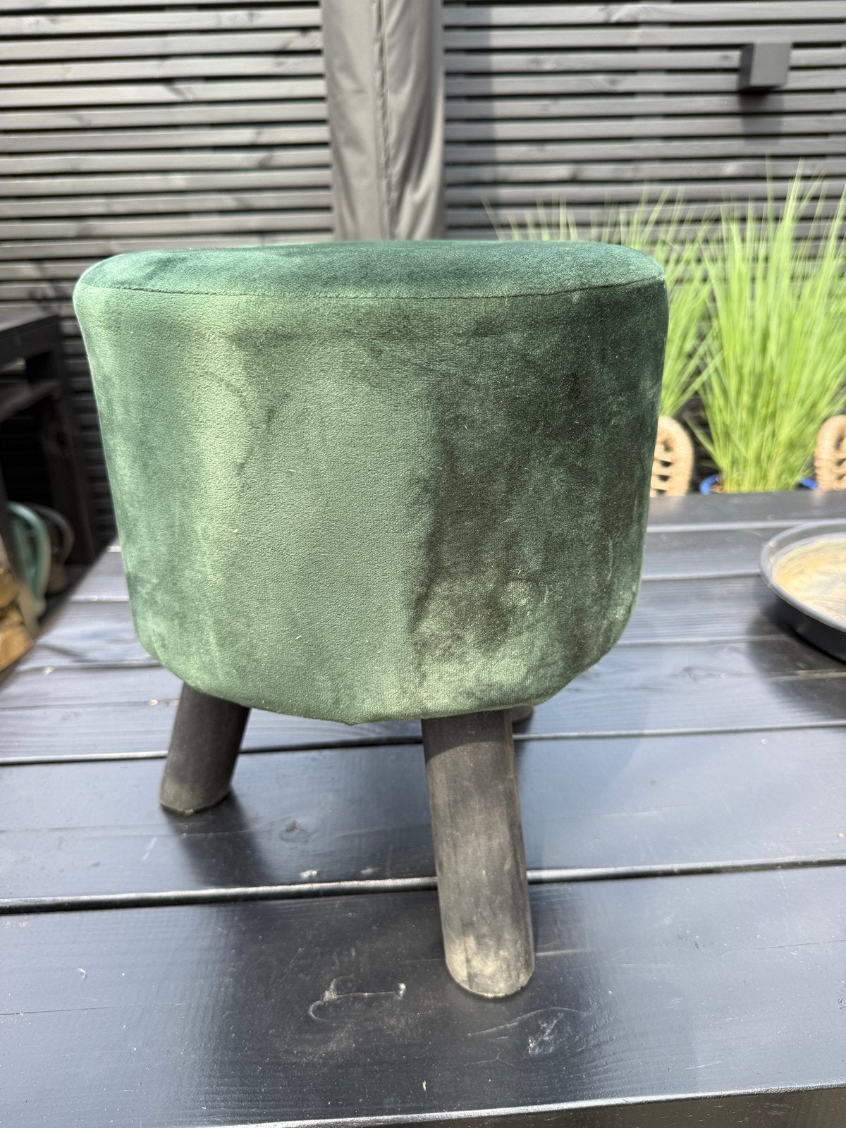 Groen fluwelen krukje met houten poten, Ophalen of Verzenden, Gebruikt, Hout