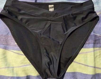 Zwarte en roze bikinibroekjes - Maat M, Zwart, Ophalen of Verzenden, Bikini, Onbekend