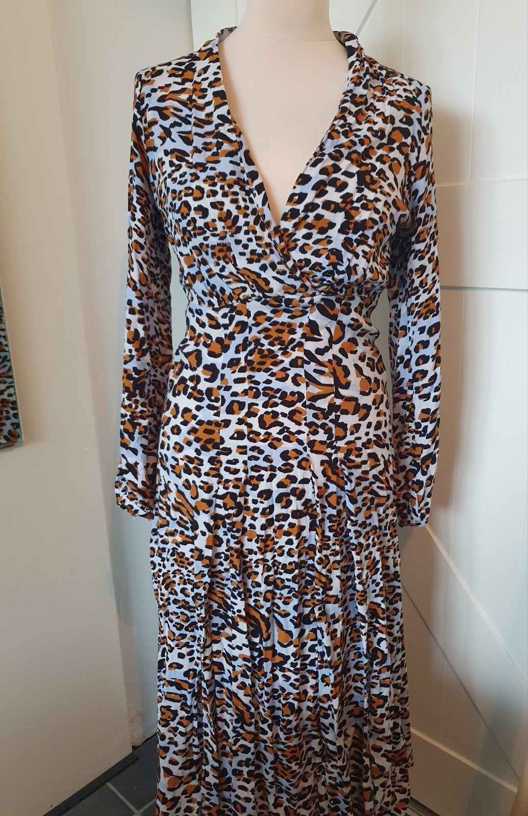 H&M Leopard Print Maxi Jurk - Maat 36 (S), H&M, Meerkleurig, Ophalen of Verzenden, Zo goed als nieuw