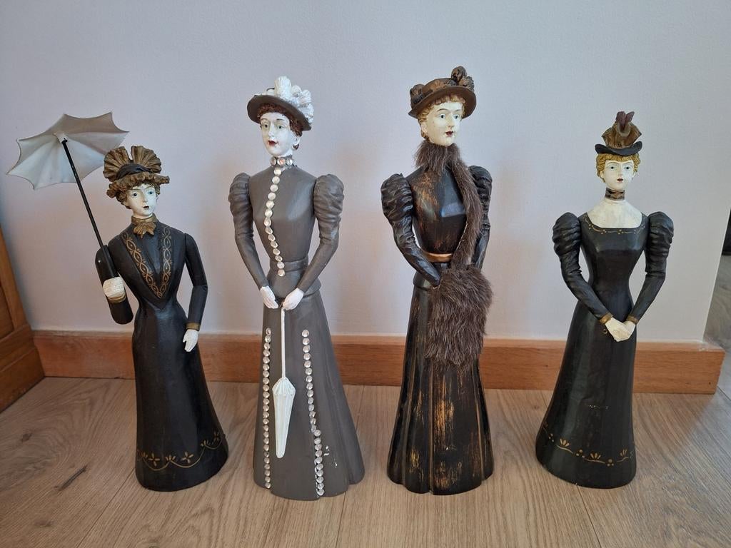 Decoratieve verzameling Victoriaanse dames, Ophalen of Verzenden, Zo goed als nieuw, Dier