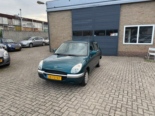 Daihatsu Sirion 1.0-12V XTi // Apk 08-2027, Auto's, Stof, Gebruikt, Handgeschakeld, 3 cilinders
