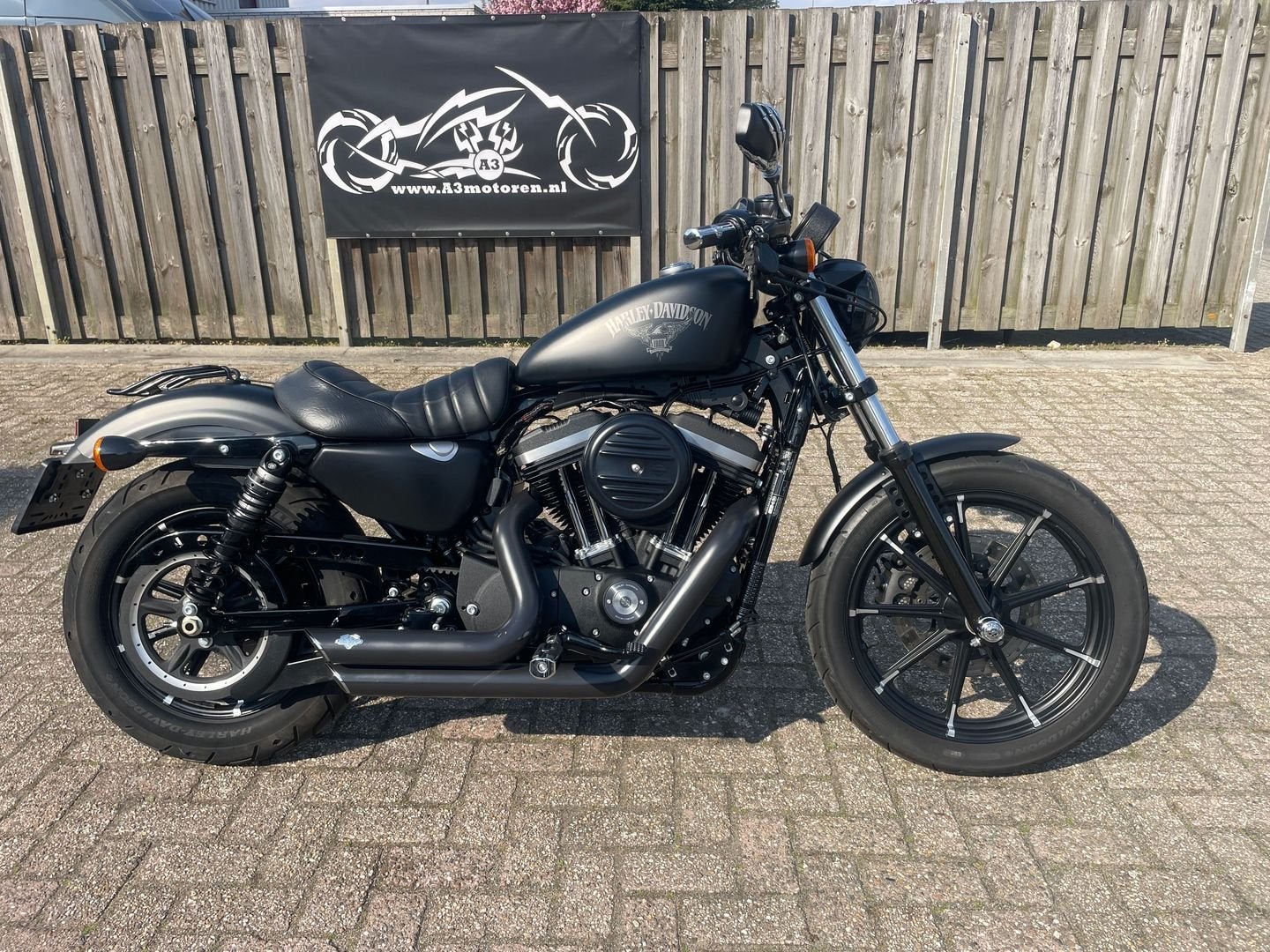 HARLEY-DAVIDSON SPORTSTER IRON XL 883 N (bj 2018), Motoren, Motoren | Harley-Davidson, 2 cilinders, HARLEY-DAVIDSON, Onbekend