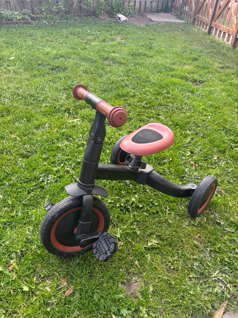 Topmark Kaya 4-in-1 driewieler/loopfiets zwart/bruin, Fietsen en Brommers, Fietsen | Driewielers, Ophalen of Verzenden, Zo goed als nieuw
