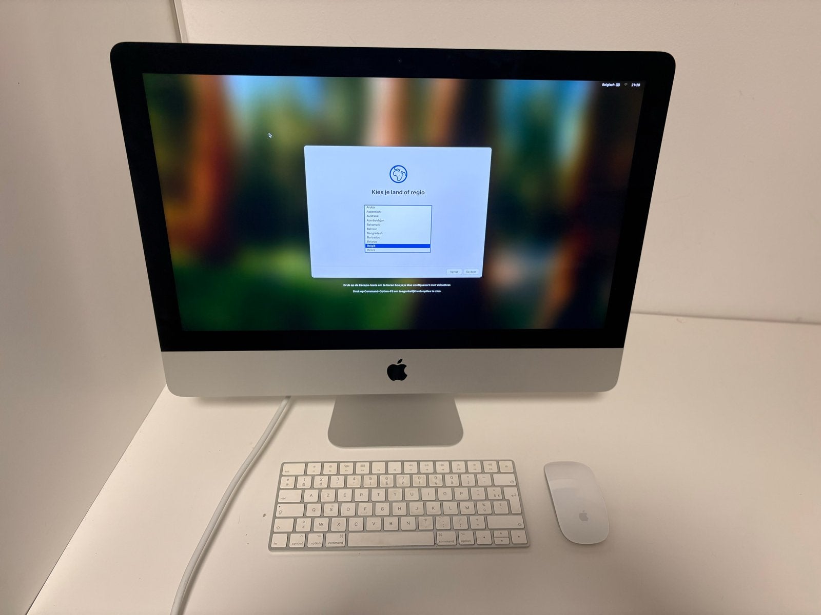 Apple iMac Retina 4K, 21.5-inch, 2019 - Intel Core i3, Computers en Software, Ophalen, IMac, Zo goed als nieuw, 3 tot 4 Ghz