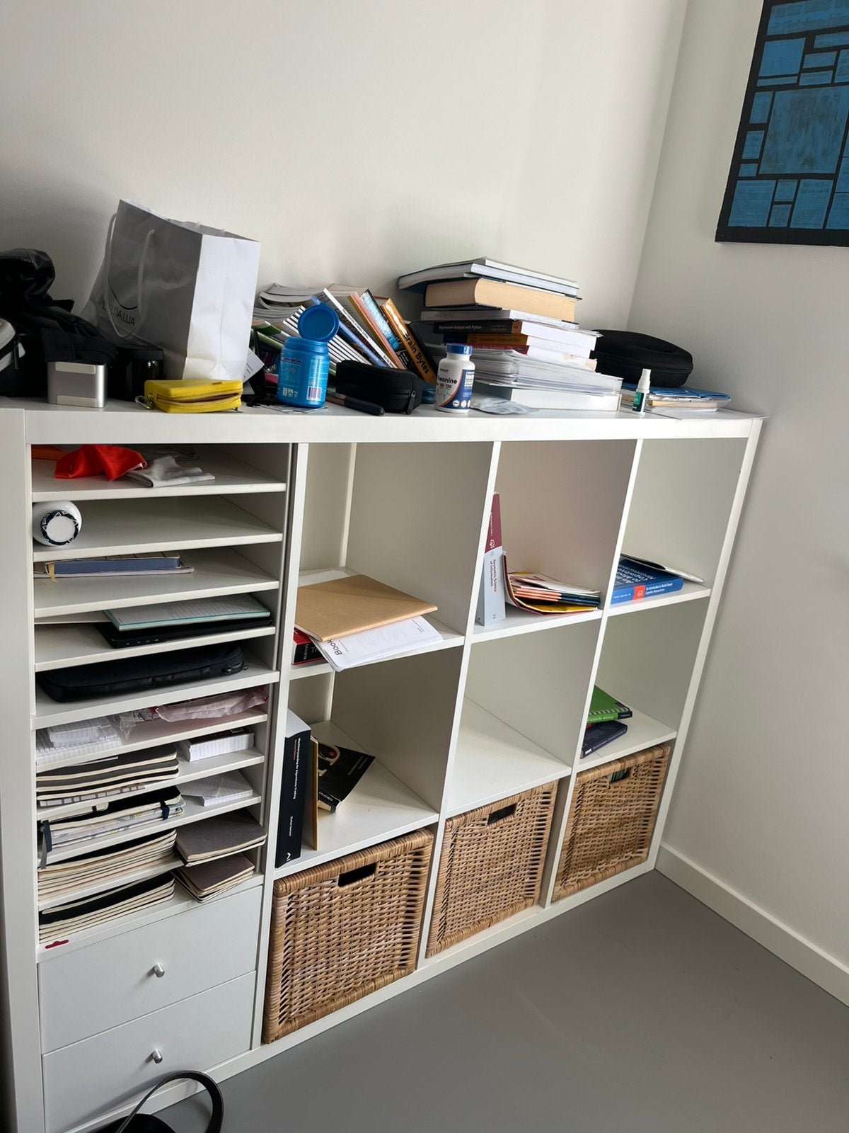 IKEA KALLAX - free - has to go on monday, Ophalen, 50 tot 100 cm, Zo goed als nieuw, Minder dan 100 cm