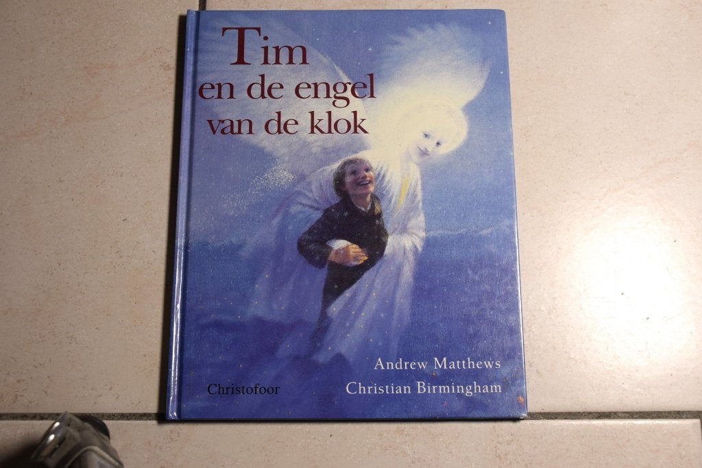Tim en de engel van de klok / Andrew Matthews, Ophalen of Verzenden, Zo goed als nieuw, Fictie algemeen