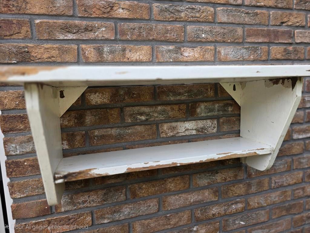 Vintage wandrekje / kastje - Brocante wit houten plank, Antiek en Kunst, Ophalen