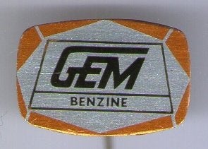 GEM benzine blik speldje ( M_036), Verzamelen, Verzenden, Zo goed als nieuw, Transport, Speldje of Pin