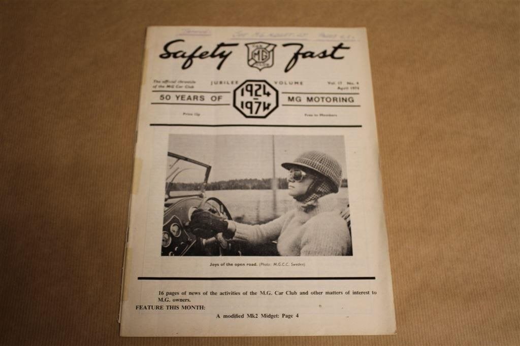 Safety Fast - Jubilee Volume 50 Years MG Motoring 1974, Ophalen of Verzenden, Gelezen, Overige merken