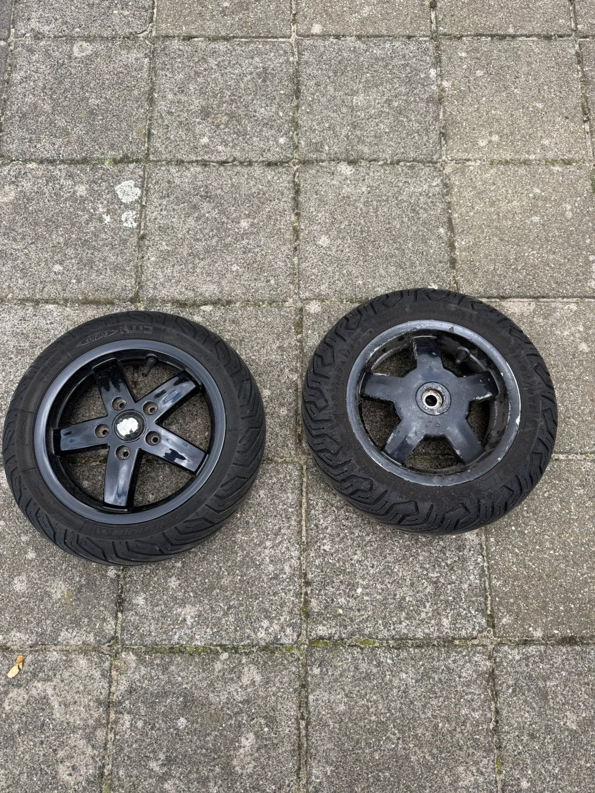 Vespa lx wielenset custom gespoten, Fietsen en Brommers, Ophalen, Gebruikt, Zadel